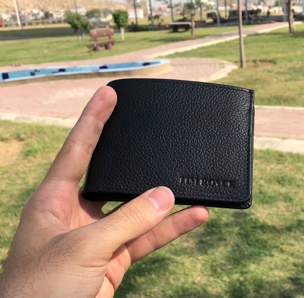 TYFOON BLACK